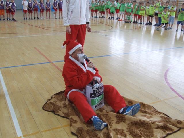 17.12.2015_MIKOŁAJKOWY TURNIEJ31.JPG